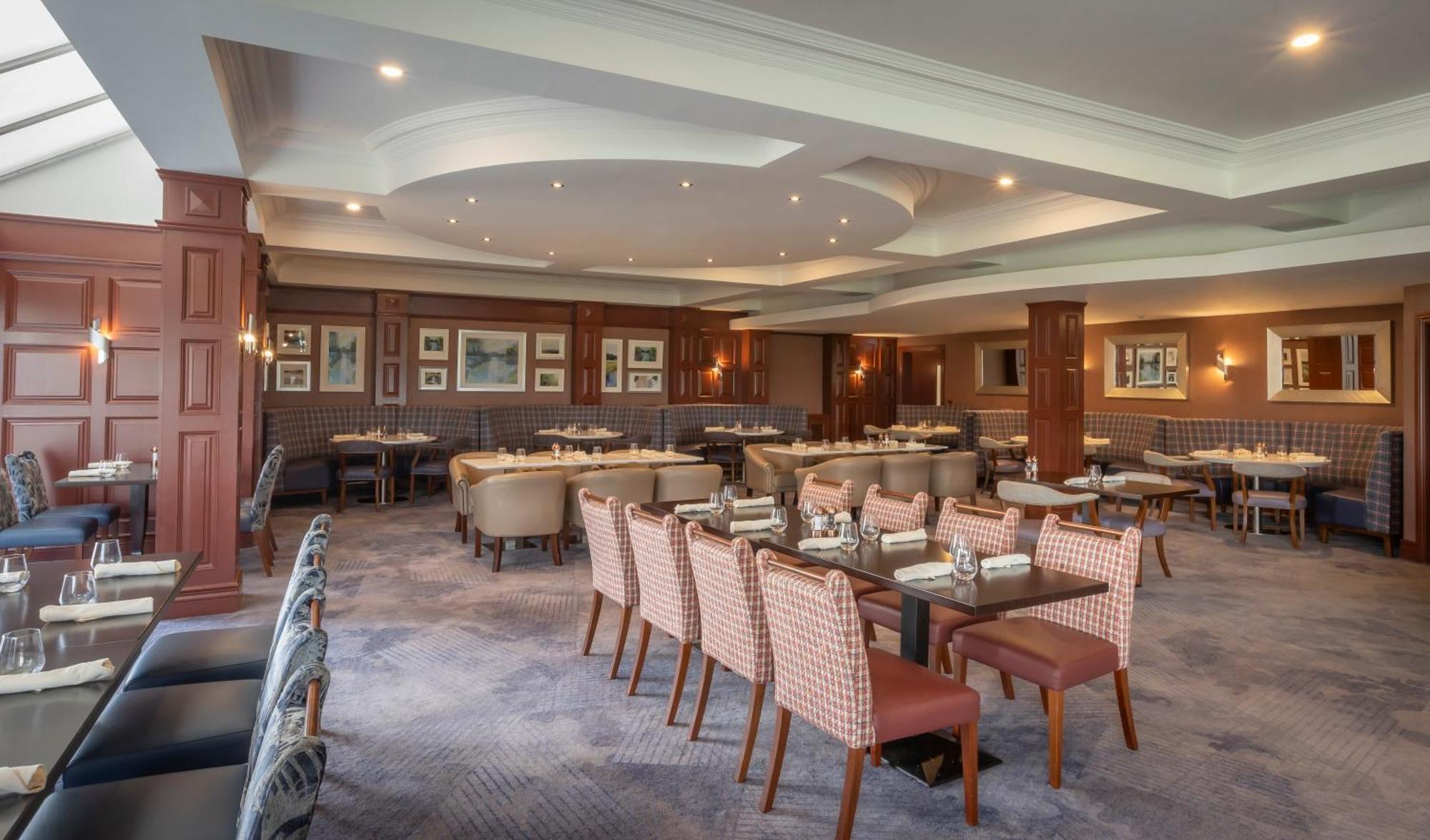 Slieve Russell Hotel Балліконнелл Екстер'єр фото