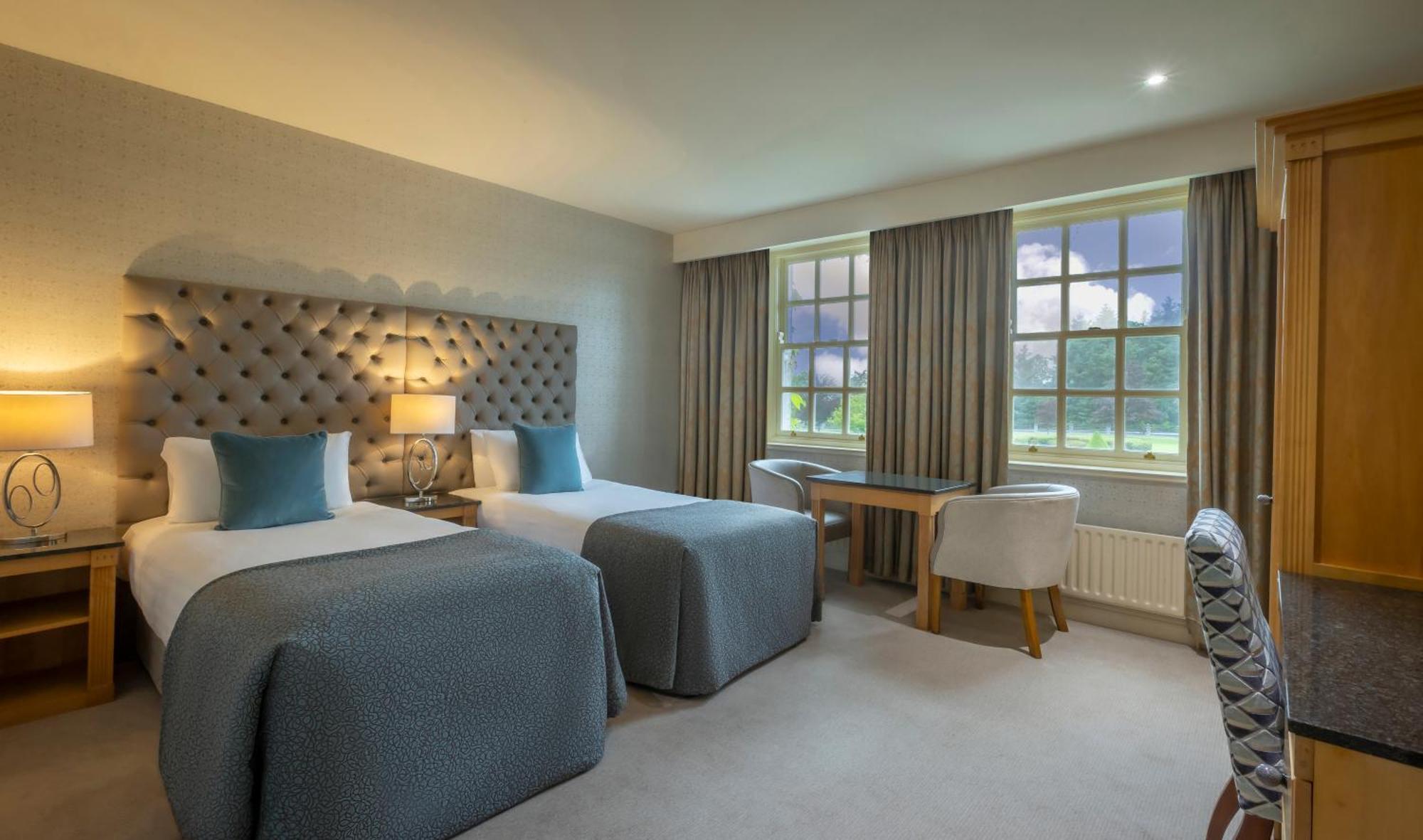Slieve Russell Hotel Балліконнелл Екстер'єр фото