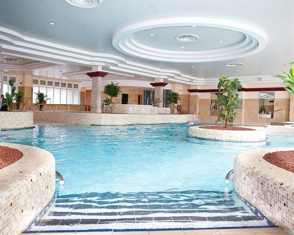 Slieve Russell Hotel Балліконнелл Екстер'єр фото
