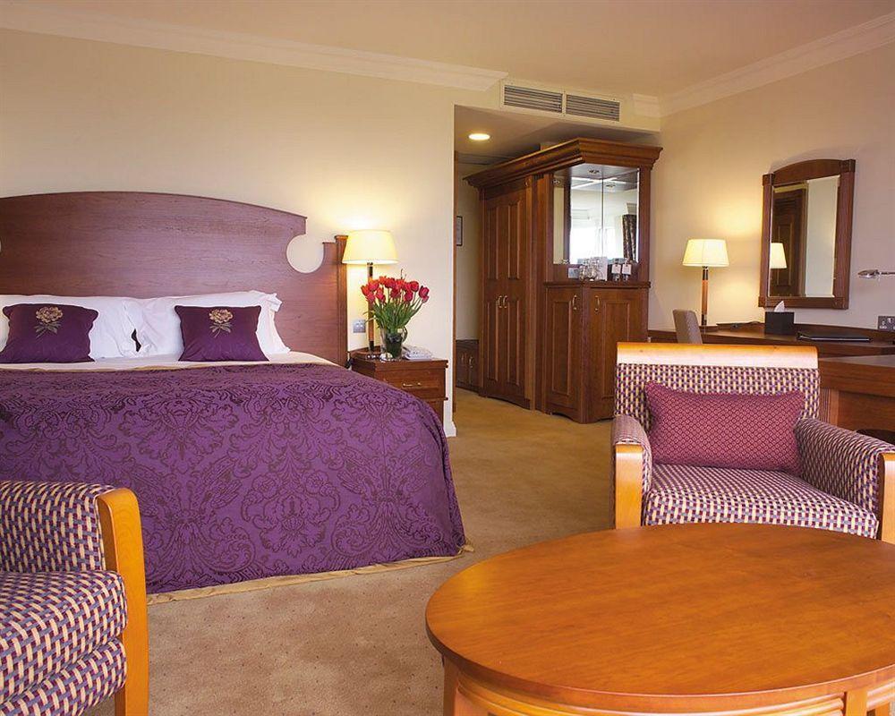 Slieve Russell Hotel Балліконнелл Екстер'єр фото